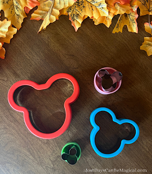 Set of 4 Mickey-shaped cookie cutters are easy on the hands!